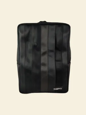 Noir 15" Front Pack
